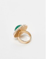 oversized ring with pearl outer in gold