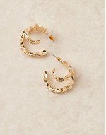 double hoop earrings with  molten design in gold tone