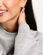 small simple hoop in gold