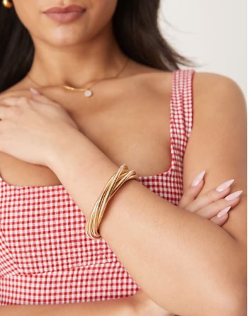 bracelet with multiwrap stretch detail in gold tone